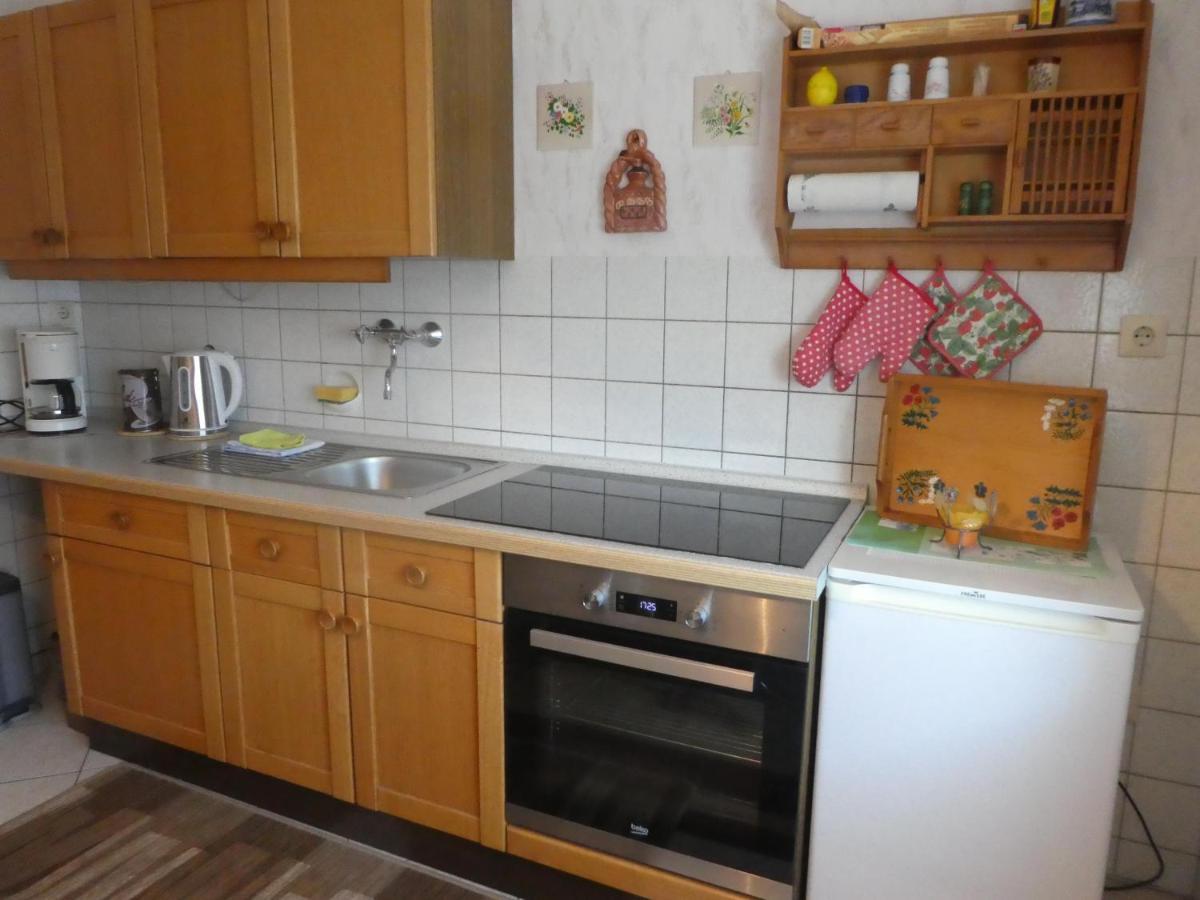 Ferienwohnung Fuelbier Oberzissen Bagian luar foto