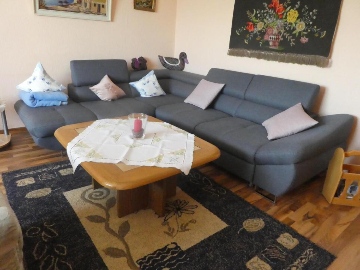Ferienwohnung Fuelbier Oberzissen Bagian luar foto