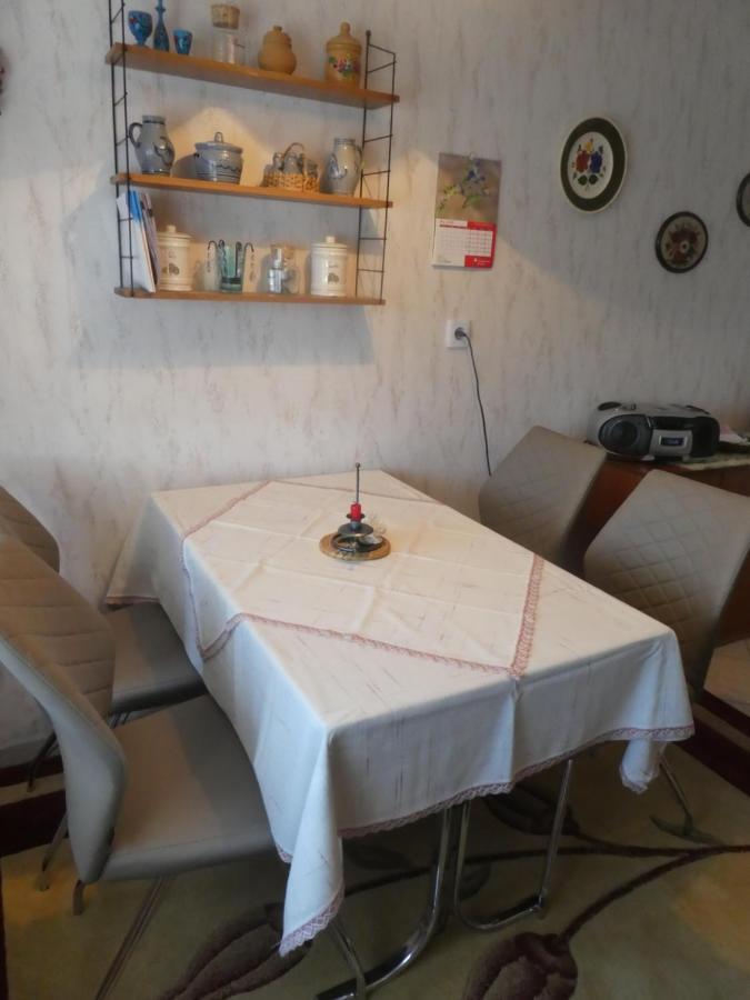 Ferienwohnung Fuelbier Oberzissen Bagian luar foto